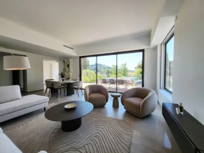 Vila Parduodama 06250 Mougins  FR