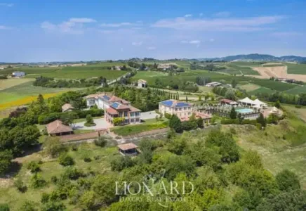 Kita Parduodama 15049 Vignale Monferrato IT